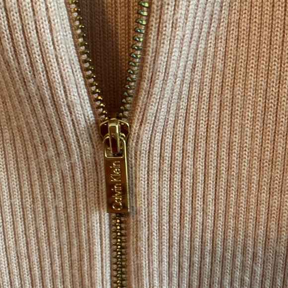 Women’s Calvin Klein 1x neutral cream zip  spring sweater - Picture 3 of 5